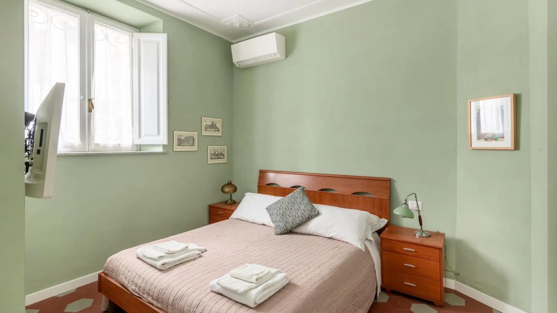 Appartement Iside Apt At Colosseum -2 Bedrooms 2 Bathrooms Rome Italië